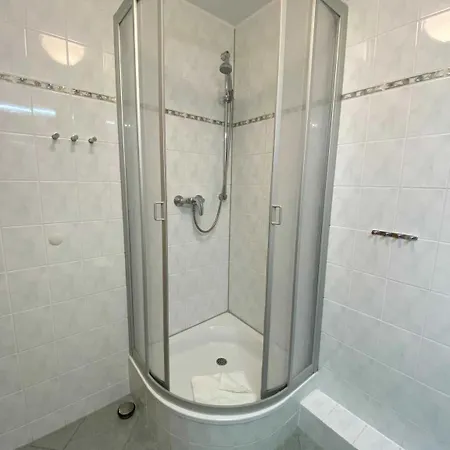 アパート Suederhaus Hiddensee App 10 Neuendorf