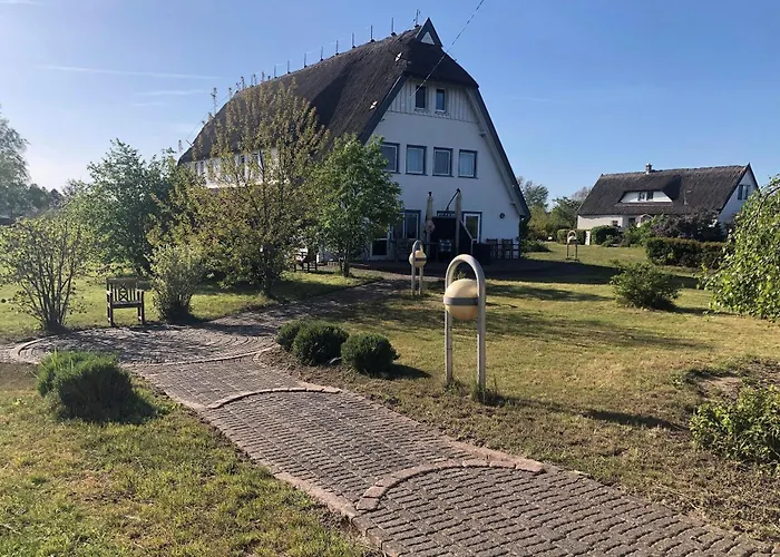 Apartamento Suederhaus Hiddensee App 10 Neuendorf (Hiddensee)